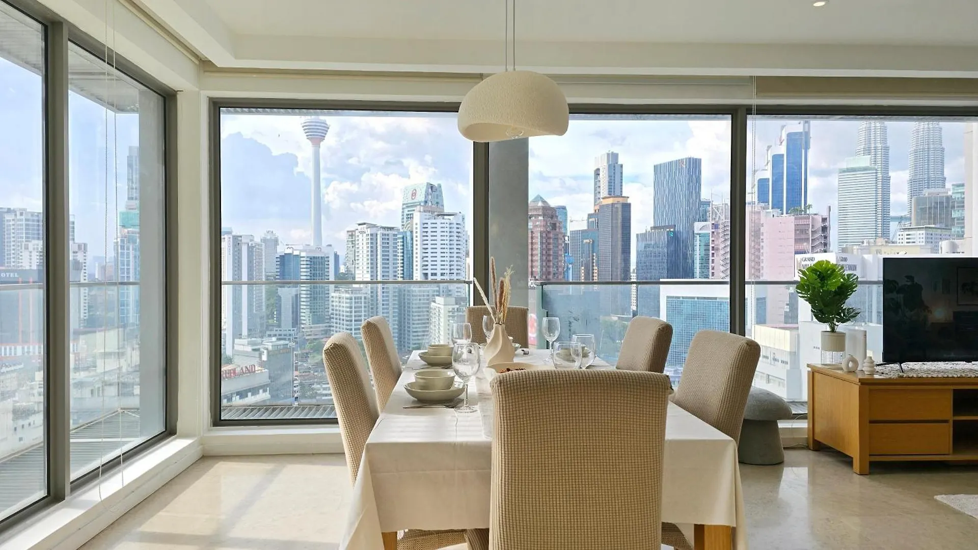 Skyview Bukit Bintang Fairlane Residence #24 Kuala Lumpur