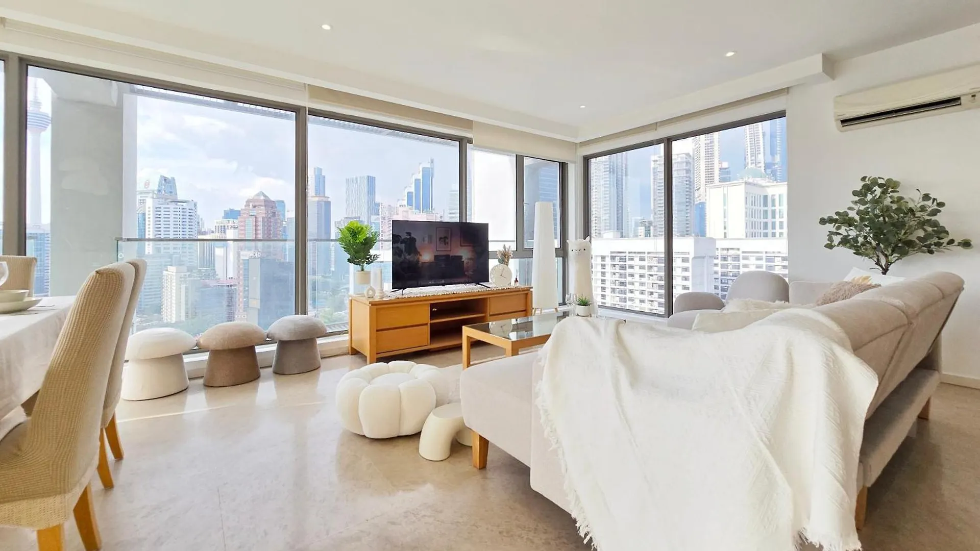 Skyview Bukit Bintang Fairlane Residence #24 Kuala Lumpur
