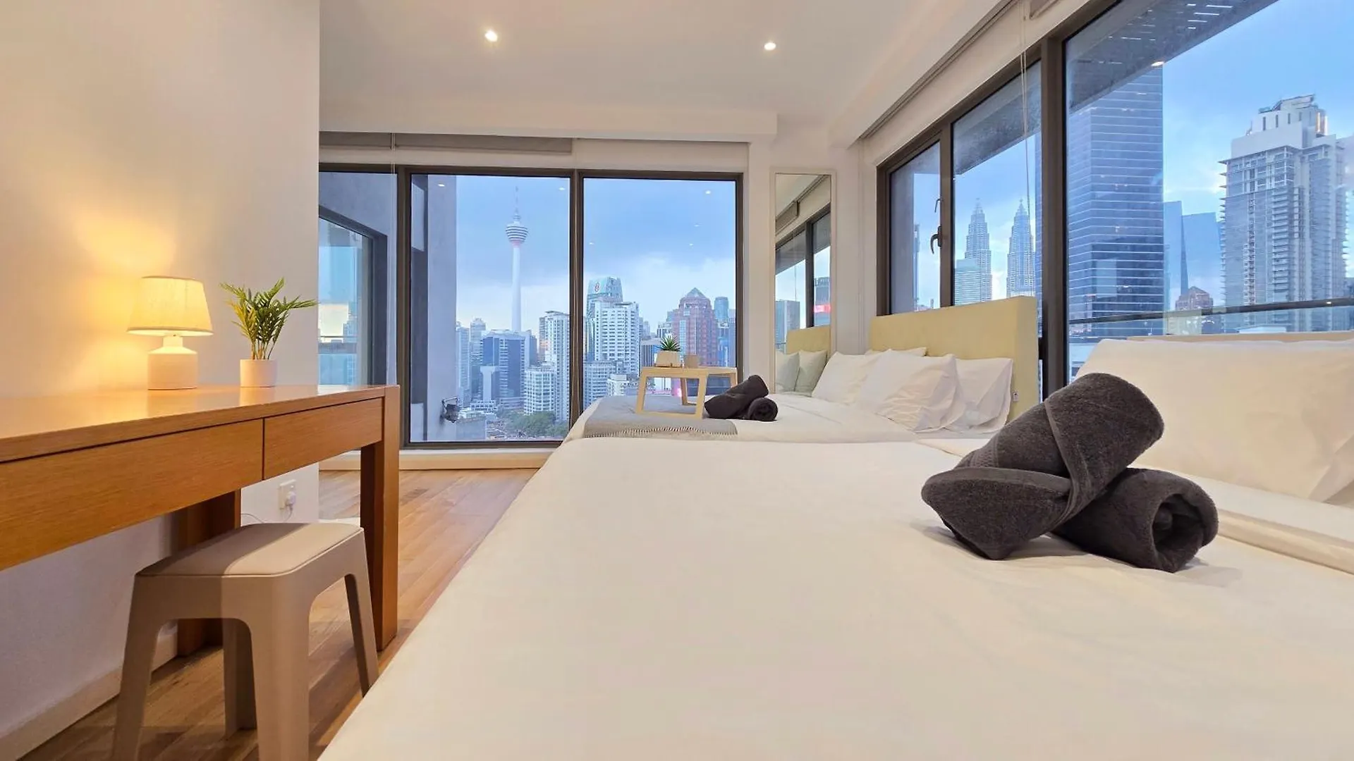 Skyview Bukit Bintang Fairlane Residence #24 Kuala Lumpur